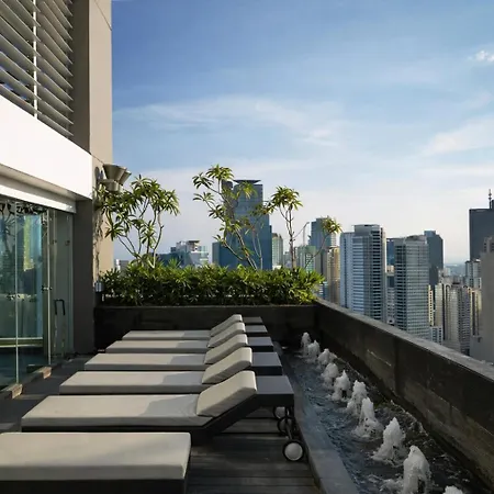 Stylish Condotel In Makati With Stunning Amenities